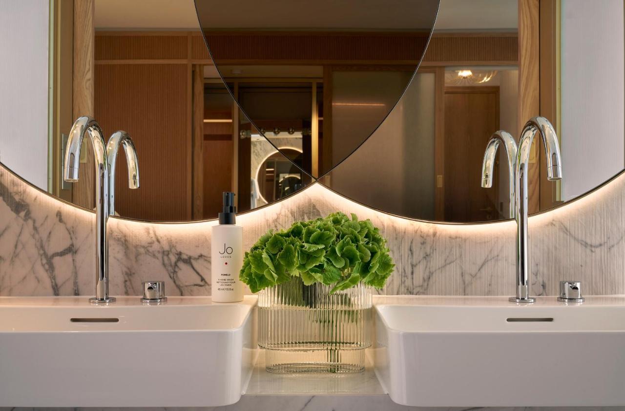 The Botree - Preferred Hotels And Resorts Лондон Екстер'єр фото Bathroom