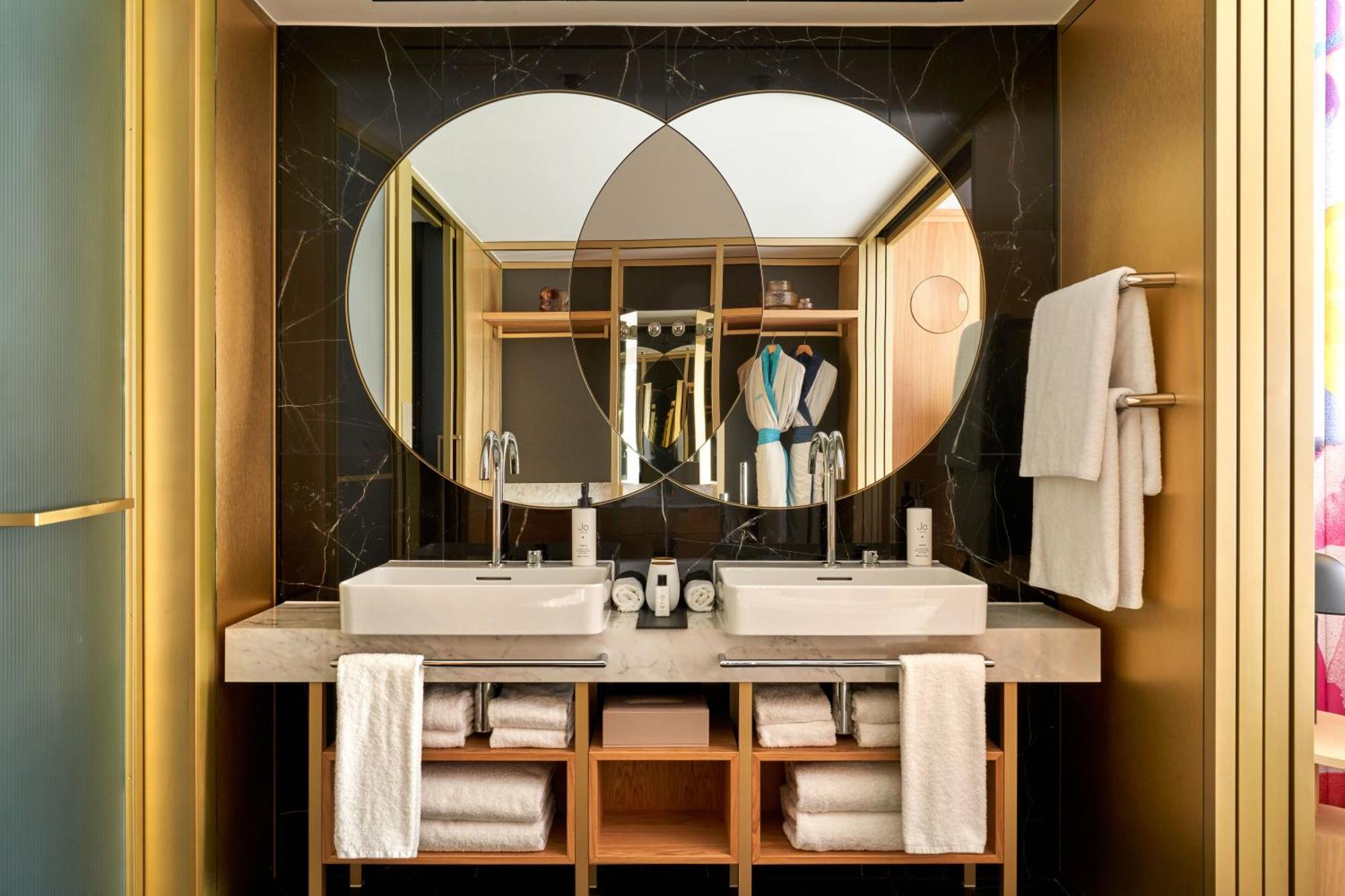 The Botree - Preferred Hotels And Resorts Лондон Екстер'єр фото Bathroom